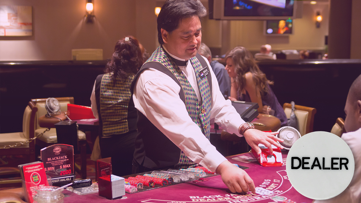 tips-on-interacting-with-casino-dealers-(7-things-to-know)