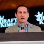 draftkings-sees-better-than-expected-q3-results,-raises-revenue-expectations