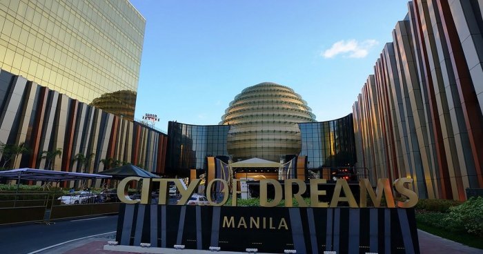 melco-honored-97-stars-by-2021-forbes-travel-guide