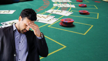5-reasons-why-smart-gamblers-can’t-resist-the-worst-casino-games
