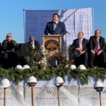 southern-illinois,-elite-backed-casino-breaks-ground-with-gov.-pritzker;-to-open-h1-2023