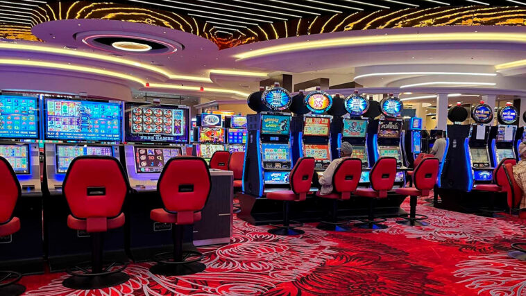 arkansas’-southland-casino-racing-opens-expanded-gaming-floor-amid-$320m-renovations