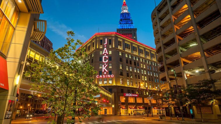 ohio's-jack-cleveland-casino-celebrates-10th-anniversary-with-giveaways,-employee-recognitions