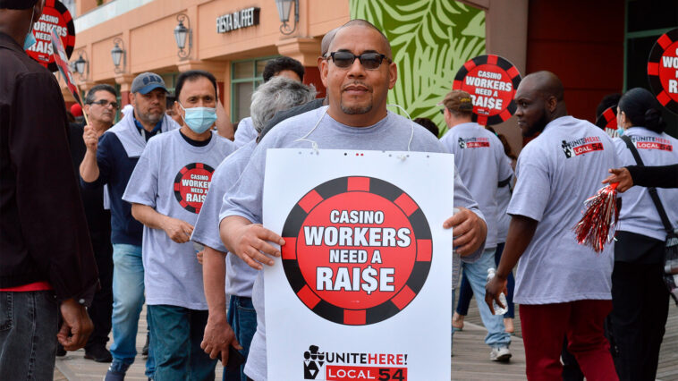 atlantic-city:-casino-workers-union-to-decide-wednesday-whether-to-go-on-strike-following-contracts-expiration
