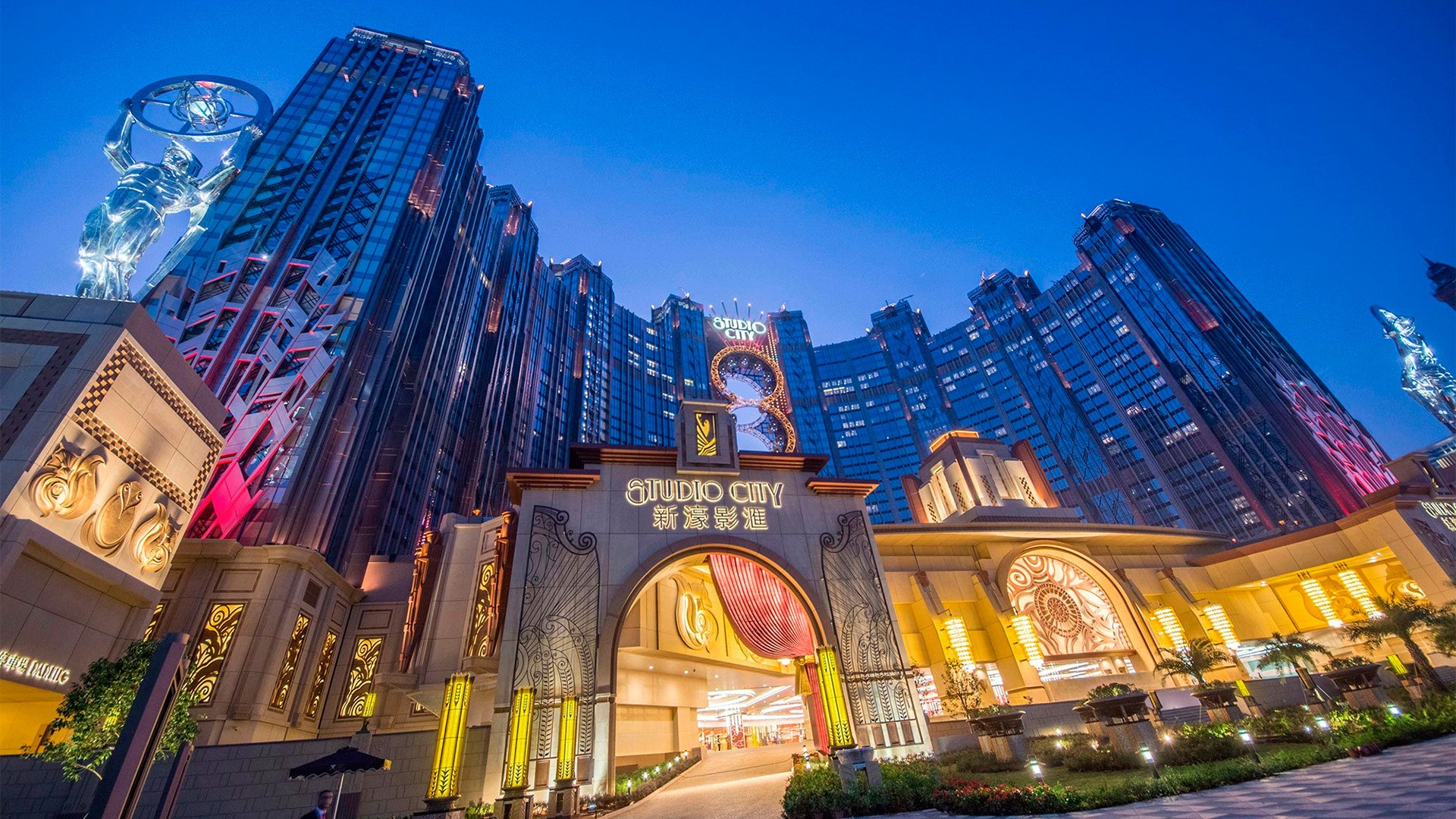  Macau’s bidding process expected to begin in August; Melco confirms 6-month subconcession extension for Studio City