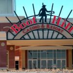 kansas:-boot-hill-casino's-sports-betting-contracts-approved;-draftkings-eyeing-state-debut-on-launch-day