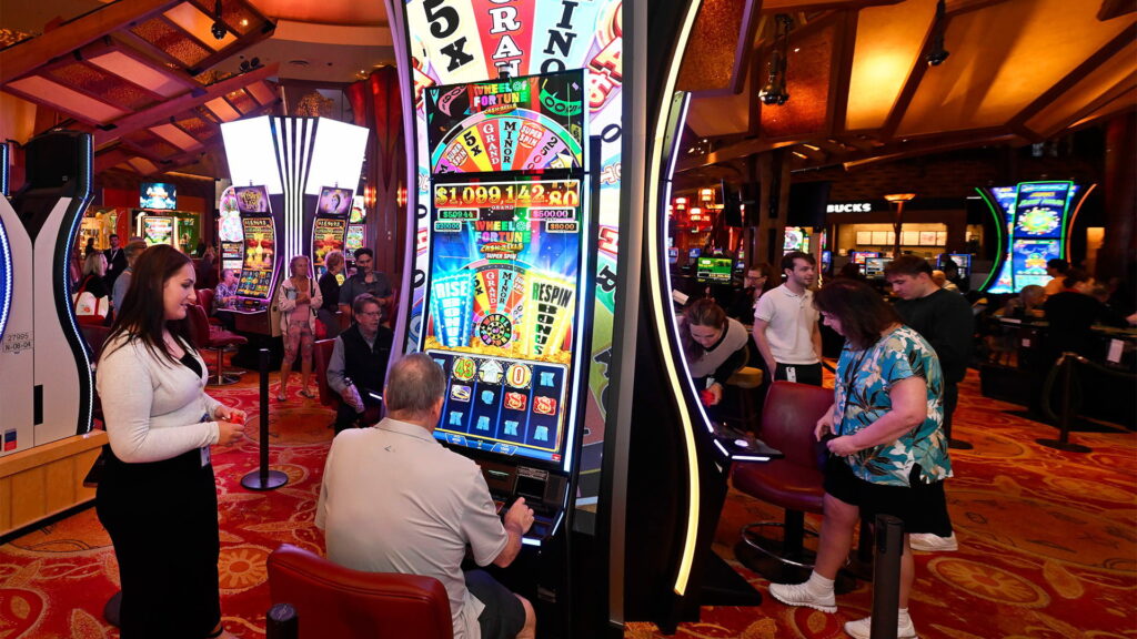 IGT brings Wheel of Fortune Cash on Reels slots to Mohegan Sun on RISE55 cabinet igt-brings-wheel-of-fortune-cash-on-reels-slots-to-mohegan-sun-on-rise55-cabinet