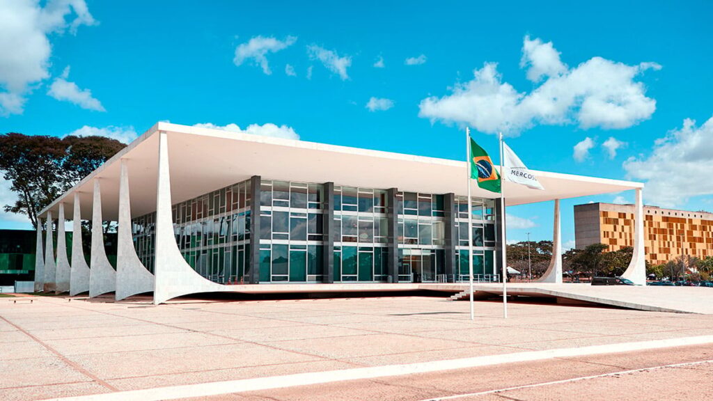 Brazil: Rio betting ad ban intensifies legal battle over who can regulate gambling advertising brazil:-rio-betting-ad-ban-intensifies-legal-battle-over-who-can-regulate-gambling-advertising