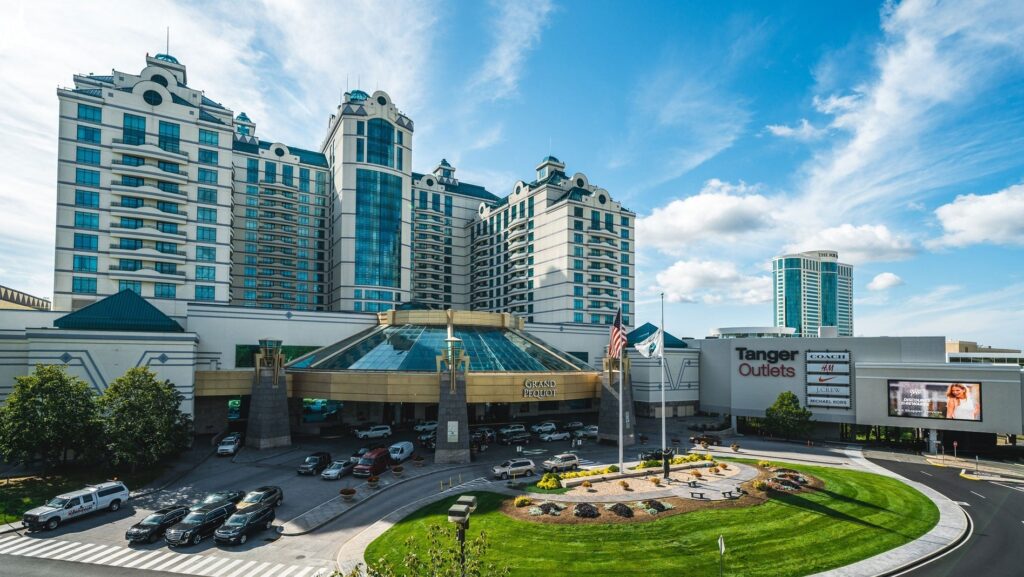 foxwoods-posts-$28.1-million-in-june-slot-revenue