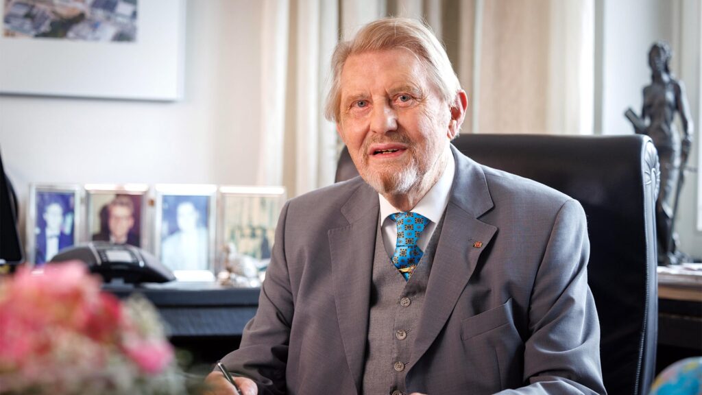 paul-gauselmann,-merkur-group-founder-who-built-a-global-gaming-giant,-passes-away-at-91